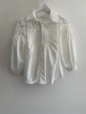 White shirt S/M with lace detail