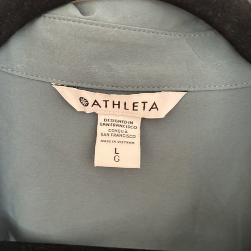 Athleta Everlasting Tank sleeveless button-up shirt size L, like new, grey green