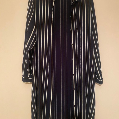 Long women's shirt like new