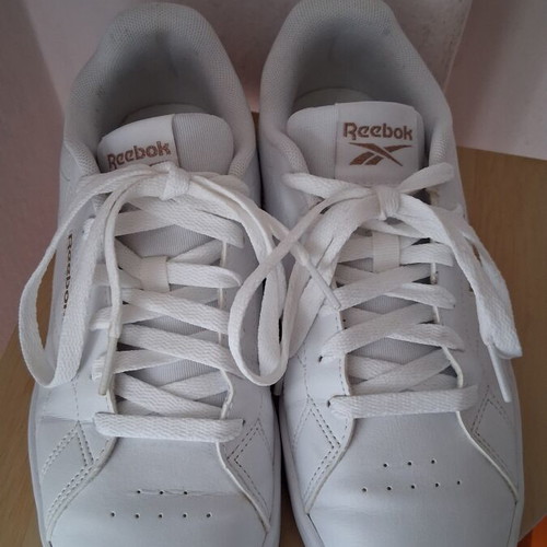 Reebok women's athletic shoes size 38, white