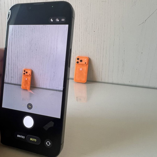 iPhone 13 Pro 128GB like new with charger and mini iPhone keychain