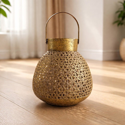 Metal lantern like new for tealight or flower vase