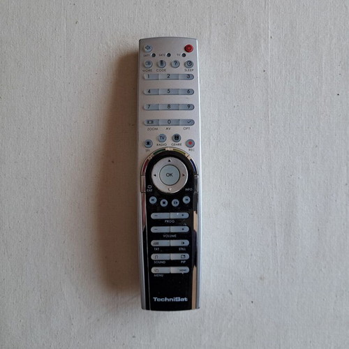 TechniSat FBPVR335A/01 remote control like new