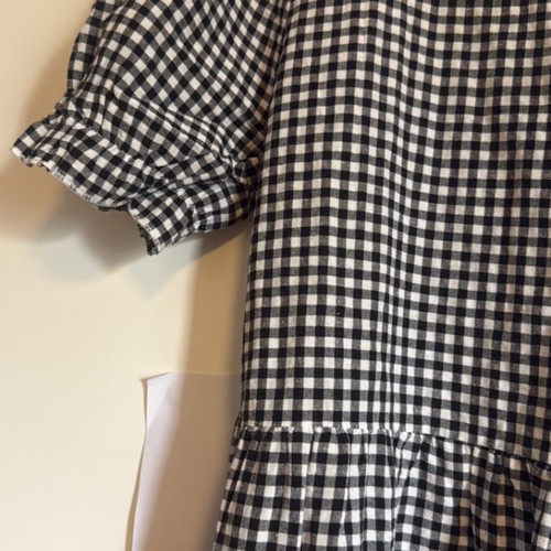 Vichy checked midi dress large like new, black and white