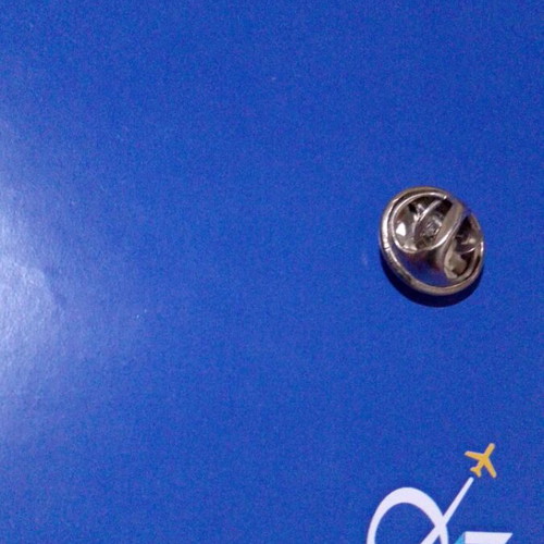 Collectible Airport Pin 25 Years New