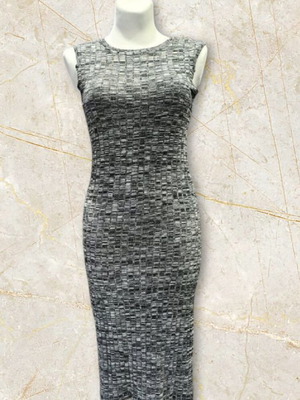 Εφαρμοστό φόρεμα Pink Woman μεταχειρισμένο, μέγεθος L, γκρι