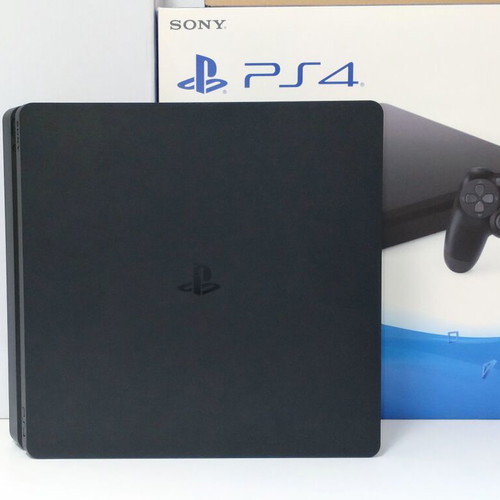 PS4 Slim 500GB console with camera V2