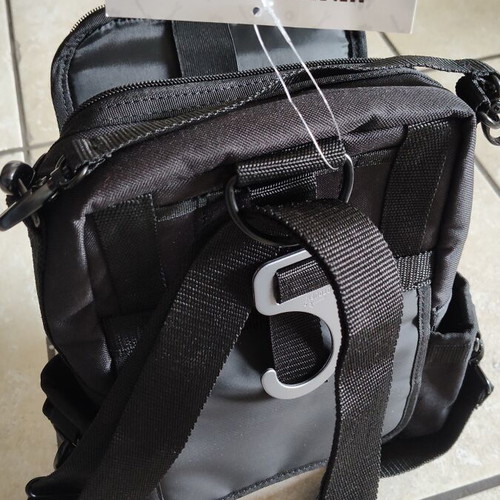 Melotough professional tool backpack new with tags, black and gray