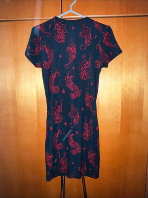 H&M dress size M 38 10 black and red like new