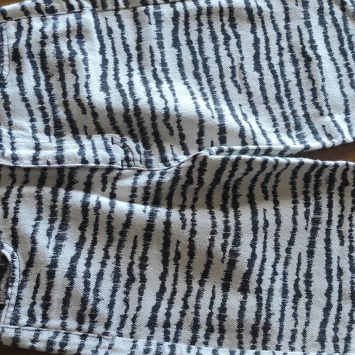 Jean animal print Mango size xs/s like new, crop style