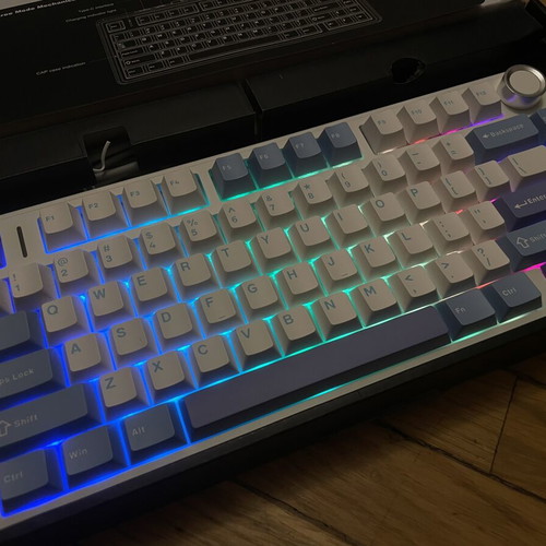 AULA F75 wireless mechanical gaming keyboard, white and blue/purple