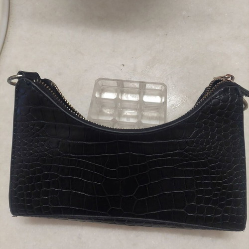 Bershka shoulder bag black with croco pattern and silver chain like new