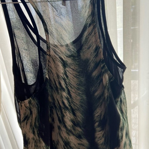 Sweewe Paris asymmetrical sleeveless top like new, black animal print