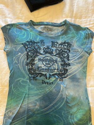 Hard Rock Couture T-shirt, small