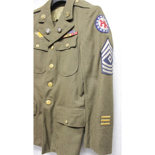 1942 American Military Khaki Artillery NCO Jacket like new