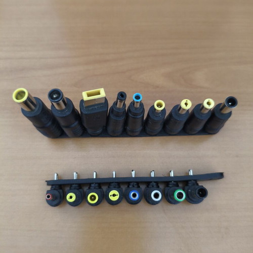 Universal Laptop Charger Adapter Set 17 Pieces like new