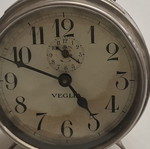 Επιτραπέζιο ρολόι αντίκα προπολεμικό σαν καινούργιο