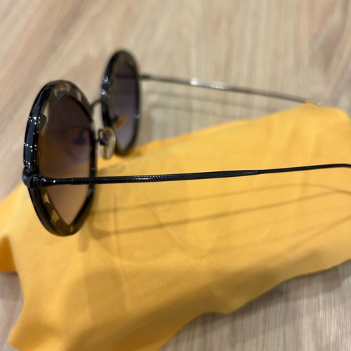 No Logo sunglasses with horn frame new, black