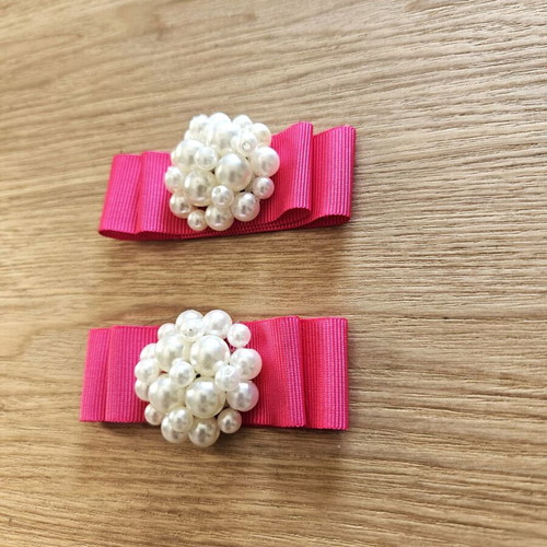 Decorative pearl accessories for sandals, ballerinas and bags new, set of 2