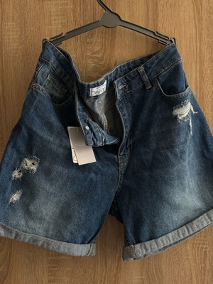 DeFacto short denim shorts new, blue
