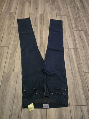 Wrangler slim-fit jeans used, size M, blue