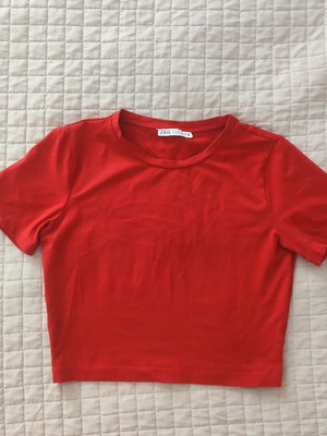 Zara red crop top, size S