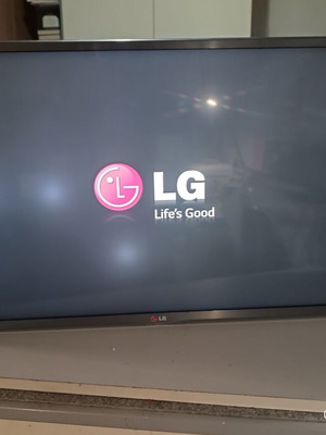 LG 32LB650V TV panel used
