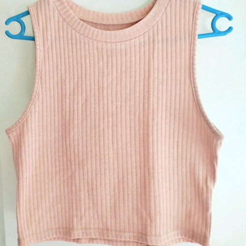 Women's crop top used, size M