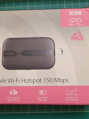 D-Link Mobile Wifi Hotspot 150 Mbps portable router like new