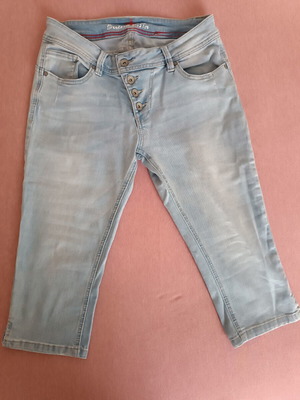 Vintage Capri Jean used, Bueno Vista brand, size M 38 10, blue