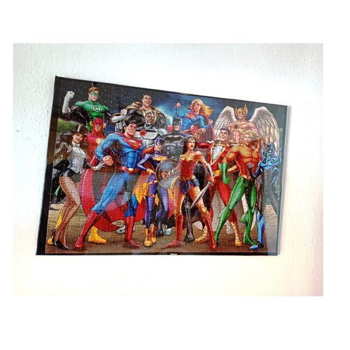 Justice League DC framed puzzle like new 35x50cm wall decoration