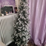 Χριστουγεννιάτικο δέντρο χιονισμένο σαν καινούργιο, ύψος 1,80 μ, 549 κλαδιά
