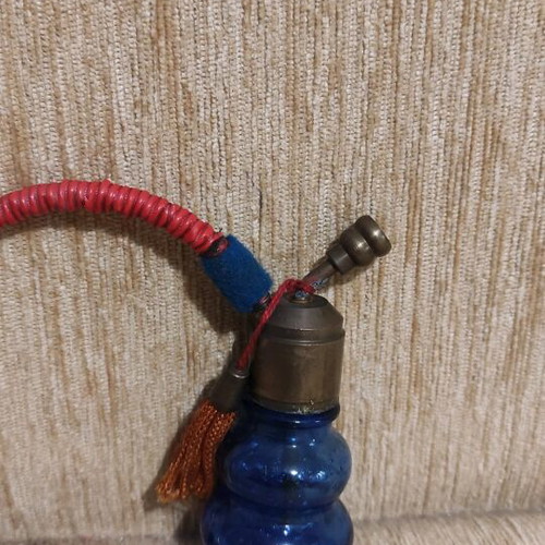Small hookah glass with bronze top like new, unused