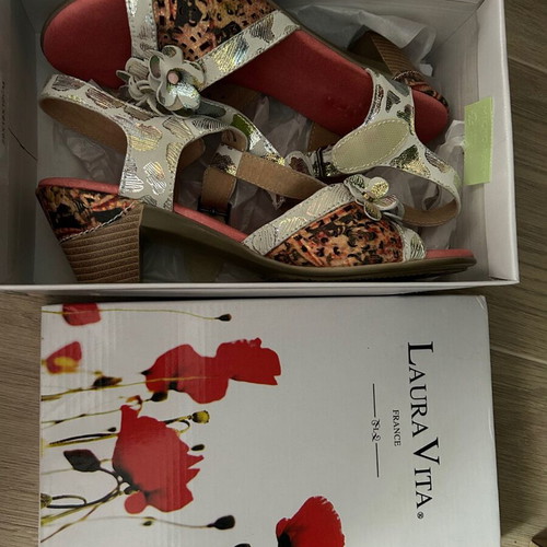 Laura Vita shoes sandals size 41 new