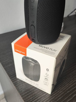 Creative Muvo Play φορητό Bluetooth ηχείο, μαύρο