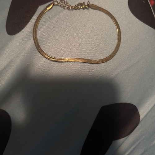 Gold Bracelet stainless steel, new, does not tarnish