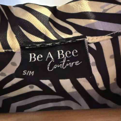 Be A Bee Matching Set satin lilac pants and printed shirt like new, S/M