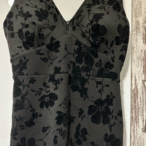 Bellissima black dress new with embossed floral details, size M