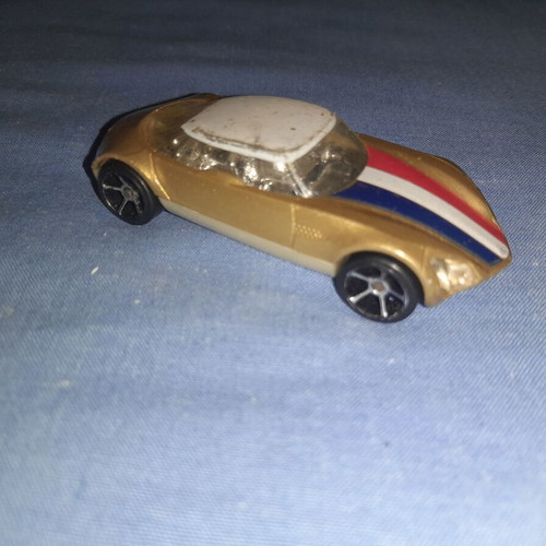 Hot Wheels Avant Garde μεταχειρισμένο μεταλλικό αυτοκίνητο με φθορές στο χρώμα