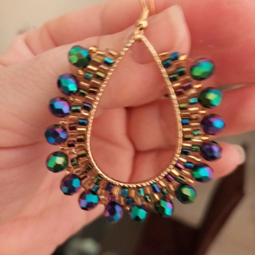 Handmade Tear Drop Earrings Peacock Gold and Green new