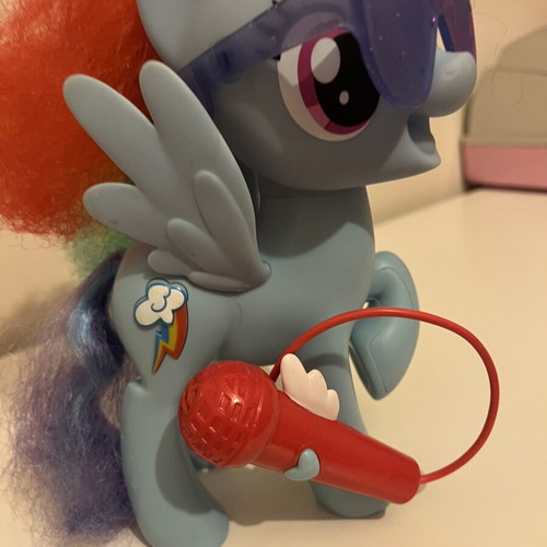 My Little Pony Singing Rainbow Dash figure used with microphone and music