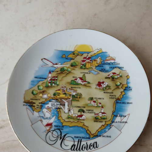 Decorative collector plate Mallorca new, porcelain with gold rim