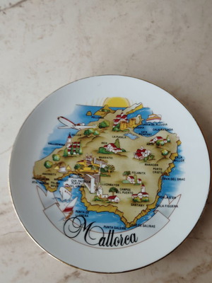 Decorative collector plate Mallorca new, porcelain with gold rim