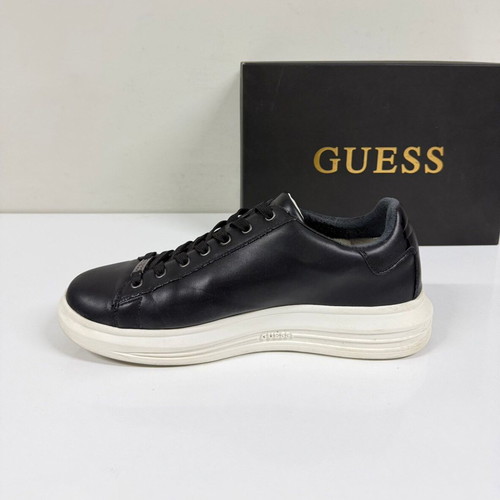 Guess Vibo sneakers used, natural leather, size 42, black and white