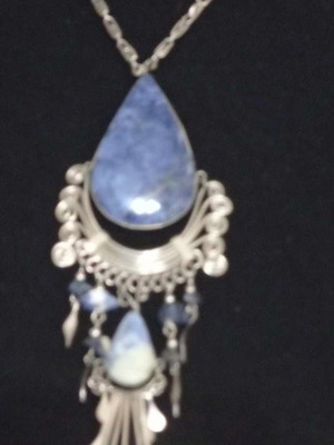 Pendant necklace used handmade with silver and semi-precious stones