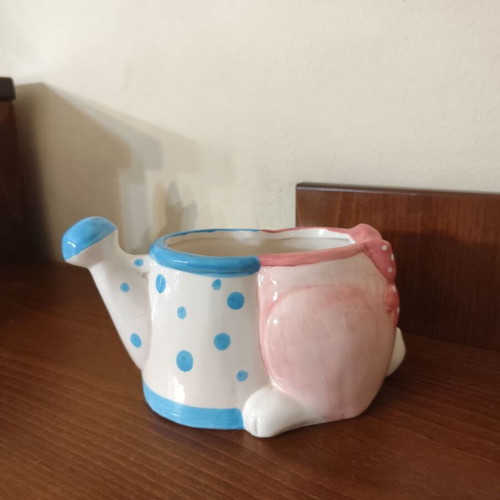 Decorative bunny like new with storage space