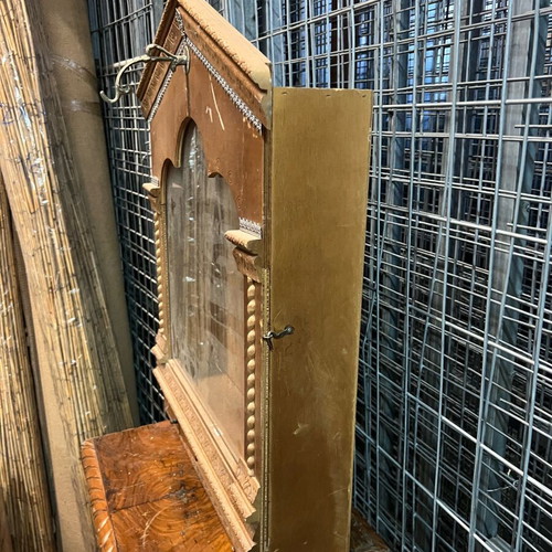 Wooden icon stand used with wear