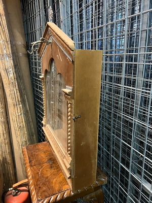 Wooden icon stand used with wear