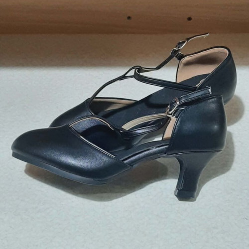 Professional dance shoes black size 35 new