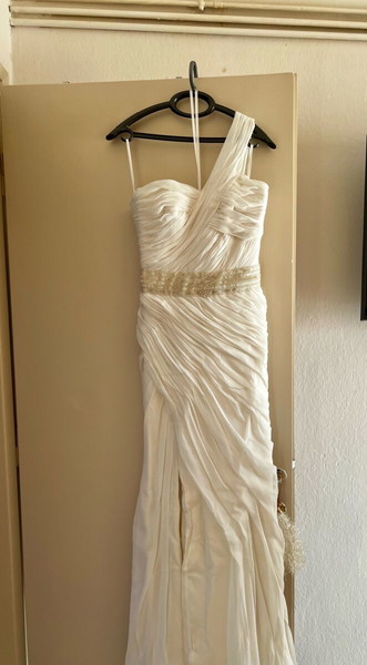 Νυφικό Pronovias